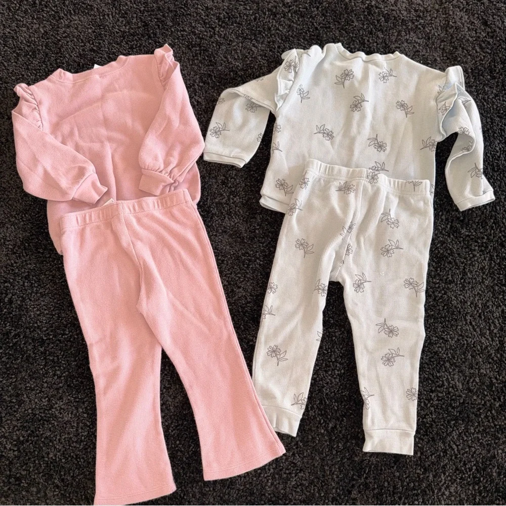 Carters Girls Two-Piece Play Sets - Size 24 months - Picture 2 of 5